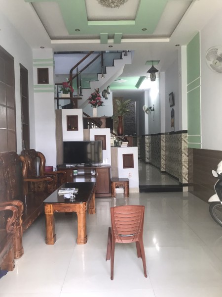 Chính chủ bán gấp nhà đẹp shr, giảm sâu 300tr
