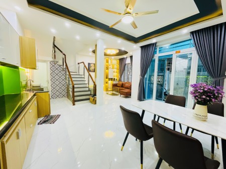 Chính chủ cần bán 3 tầng full nội thất Nguyễn Phước Nguyên