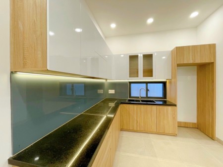 Nhà mới ngay lô Góc full nội thất - xã Vĩnh Ngọc - Nha Trang