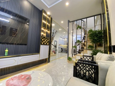 Bán nhà riêng thiết kế đẹp Hồng Mai đầy đủ nội thất, DT 40m2 x 4 tầng giá chỉ 4,69 tỷ đồng