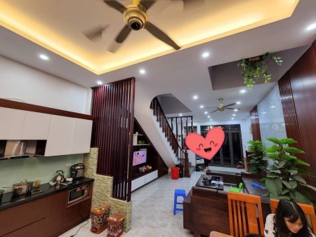 Chào bán nhà Kiến Hưng, phân lô vỉa hè, oto tránh, khu dân trí cao