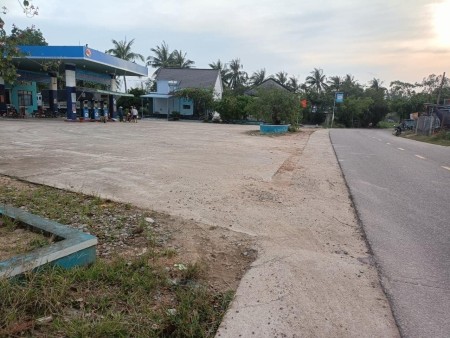 Cần bán nhanh 2 lô đất liền kề mặt tiền đường 632, diện tích 5*20m,