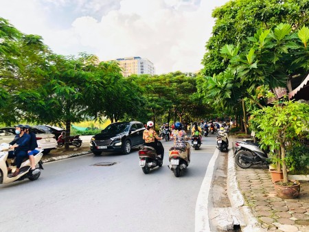 Đi đến slide 2