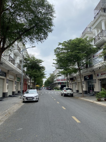 Chính chủ cần bán nhà phố ds 1 khu Cityand center p7 gò vấp