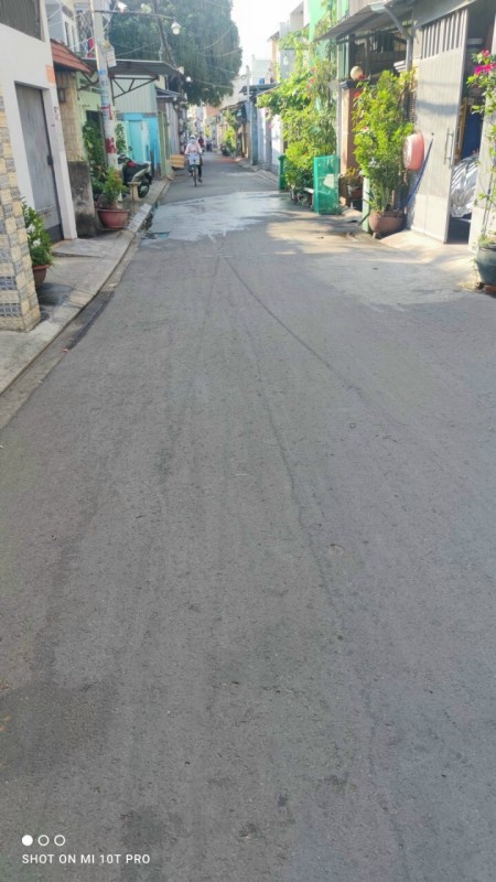 Bán nhà mặt tiền đường Tân Hưng Thuận, quận 12, Diện tích 96.7 m2