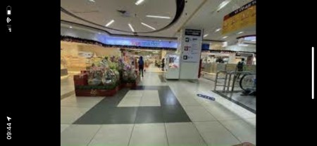 Cho thuê Kiot tại Oriental Plaza ( TOPS Market Âu Cơ )