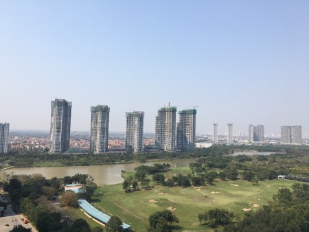 Bán căn hộ 2 phòng ngủ 2 vệ sinh, 71m2, view sân golf, chung cư Aquabay Ecopark - giá 2 tỷ 1xx