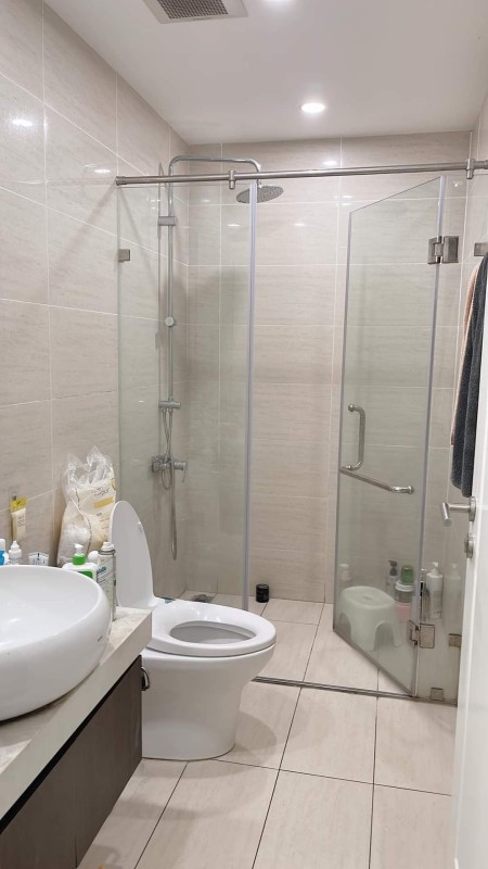 BQL quỹ căn cho thuê dự án Greenstar 234 Phạm Văn Đồng, TP Giao Lưu - 2 ngủ 2 vs - view hồ.