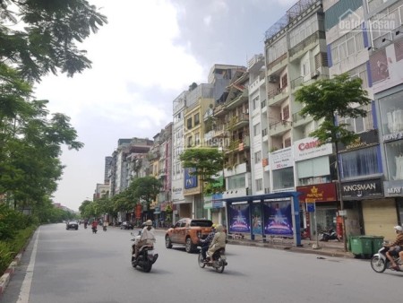 Bán đất ven cầu Nhật Tân Đông Anh - 105m kinh doanh - Hơn 10 tỷ - Ô tô tránh - Vỉa hè trục chính