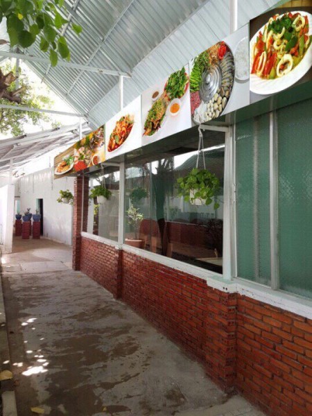 Cho thuê nhà hàng 2000m2 59A Ngô Chí Quốc gần chợ Thủ Đức