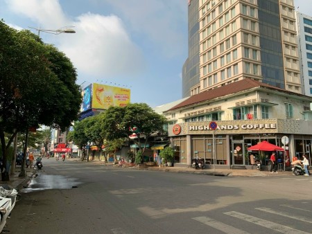 Bán nhà 2mt Nguyễn Văn Đậu, phường 7, Quận Bình Thạnh 6 tầng, S 4m x 27m, giá 21.4 tỷ, LH 0934750658