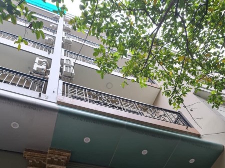 Bán nhà 8 tầng có thang máy, gara ô tô, phân lô ô tô ở Nguyễn Ngọc Nại 48m2, giá 11.5 tỷ