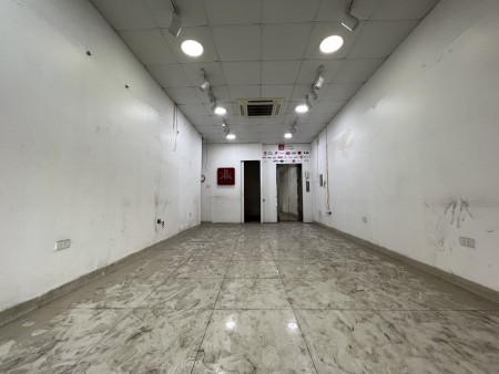 Bán nhà mặt tiền - siêu phẩm nhà mặt phố Tôn Đức Thắng kinh doanh tốt
