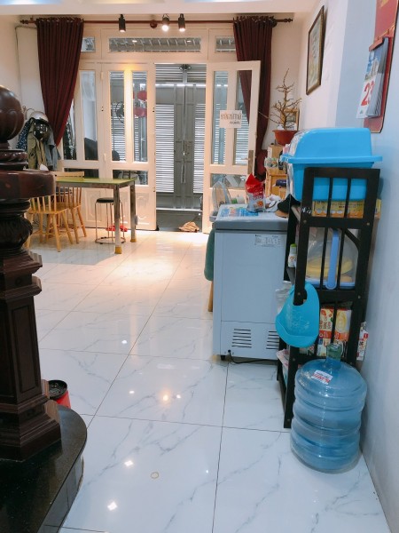 Chính chủ bán nhà riêng 3 tầng+lửng+ sân thượng 215m2 tại Q Tân phú TpHCM chỉ 6.45 tỷ, đã hoàn công.