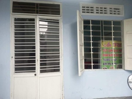 Chủ gấp bán nhà kiệt ô tô Hải Châu Đà Nẵng ,diện tích khủng giá rẻ sập hầm