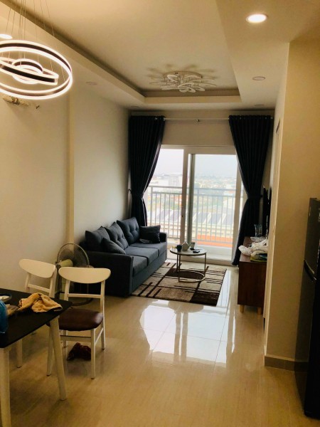 Cho thuê Moonlight Boulevard 2pn 2wc full nội thất 10 triệu/th vào ở ngay. Lh: 0938308438.