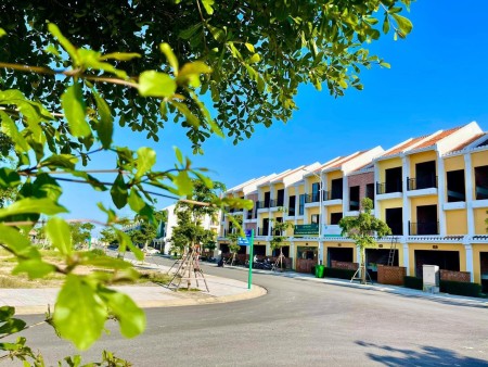Bán biệt thự trả trước 799tr nhận ngay nhà phố 3 tầng mặt sông Hội An giá thuê hấp dẫn 300 tr/năm