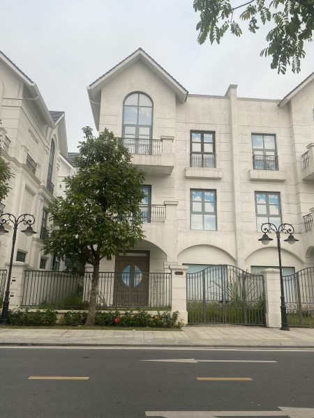 Biệt thự song lập San Hô 150m2 hướng đông nam View Hồ giá hơn 21 tỷ Vin Gia Lâm (0985941715)