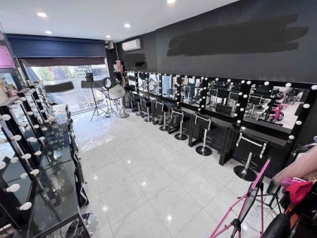 cho thuê mặt bằng P12 Quận 10 ngang 8m chỉ 20tr
