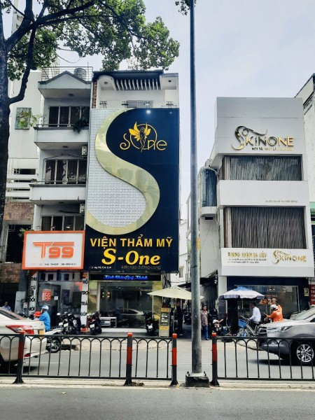 Thuê nhà nguyên căn 2 mặt tiền đường 3/2 trệt 4 lầu giá thuê 75 triệu thương lượng