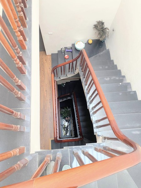 Bán nhà Định Công, Thanh Xuân 68m2 4 tầng, mt 5.2m. ÔTô tránh, vỉa hè, kinh doanh