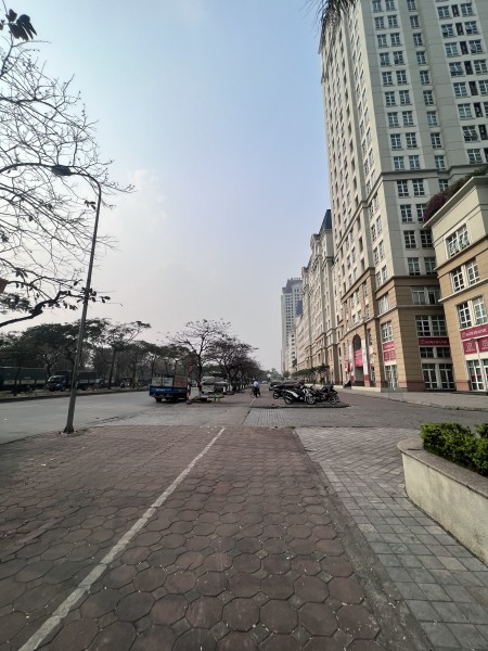 [SIÊU HIẾM] Bán nhà mặt đường 30m-Kinh Doanh Sầm Uất-15tr/Tháng
