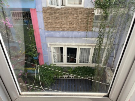 Chính chủ cho thuê gắp nhà nguyên căn