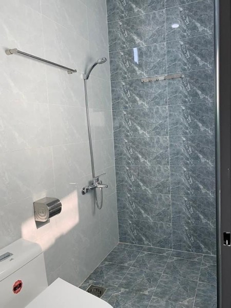 Bán nhà hẻm xe hơi Lê Văn Việt, 80m2, 4pn giá 5,7 tỷ ngay chợ Tăng Nhơn Phú A