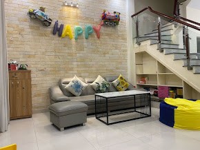 Nhà Âu Cơ , vòng xoay Lê Đại Hành, dt 48m2 chỉ 4,7 tỷ thương lượng