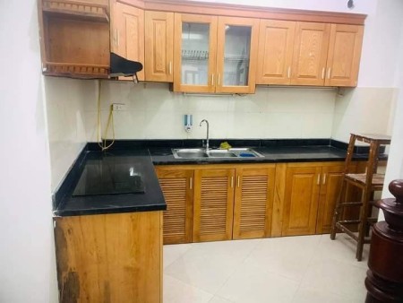 Bán nhà ngõ 79 Cầu Giấy, 40M2 X 5 tầng, nhà đẹp lung linh, 4.7 tỷ