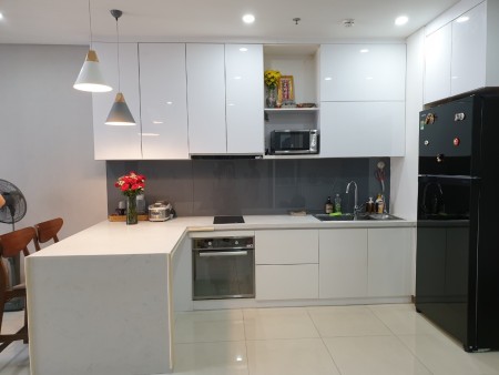 Bán căn hộ 60m2 - full NT tại Hà Đô, 5.6 tỷ