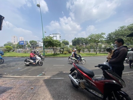 Cho thuê nhà mặt bằng khu bờ kè Hoàng Sa quận 3
