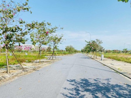 Chính chủ cần bán lô đất tại KĐT FPT giá chỉ 2,8 tỷ