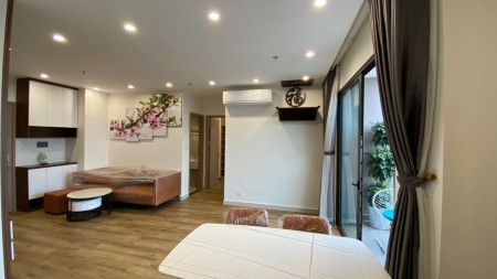 Cắt lỗ bán căn hộ 3PN 2WC 84m2 tầng trung giá 2,79 tỷ hướng mát, Vinhomes Smart City 0972726036