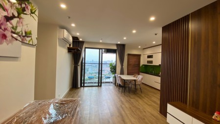 Cắt lỗ bán căn hộ 2 phòng ngủ 2wc + 1 - 71m2 giá 2,48 tỷ dự án Vinhomes Smart City 0972 726036