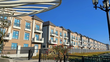 Bán biệt thự song lập Vinhomes Quận 9 giá 19,5 tỷ