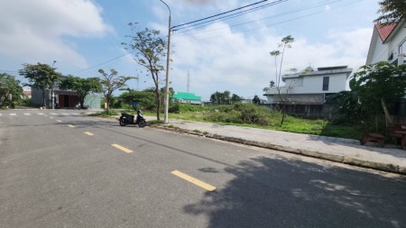 Bán đất biệt thự đường Nguyễn Thị Sáu, phường Hoà Xuân, Quận Cẩm Lệ, TP Đà Nẵng.