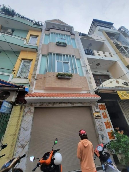 BÁN GẤP NHÀ RIÊNG TRUNG TÂM PHÚ NHUẬN - PHƯỜNG 10NGAY CHỢ TRẦN HỮU TRANG