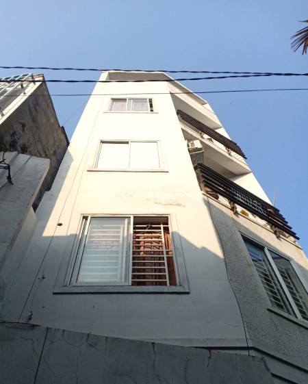 Bán nhà gấp hẻm Bùi Đình Túy, 4.2*13, 3 lầu sân thượng, 5.9 tỷ