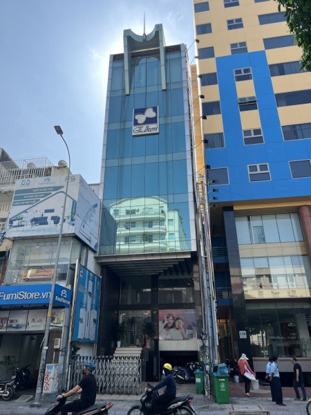 Cho thuê toà nhà MT Điện Biên Phủ, Quận 1. 6*22m, 9 Lầu. Chỉ 230 triệu