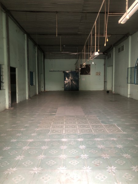 Chính chủ cần cho thuê 1700m2 làm chuyền may giá rẻ tại Dĩ An