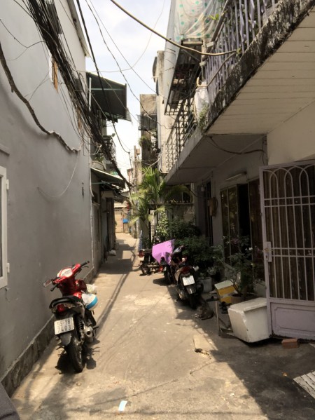 Tôi cần trả tiền NH nên cần bán nhà Lâm Văn Bền, Quận 7 32m2, giá 2,99 tỷ