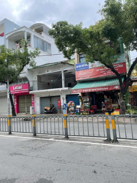 Cần bán nhà còn bán 100% - MT Cô Giang, Quận 1 đối diện dự án Novaland - DT 6 x 16m - giá bán 33 tỷ