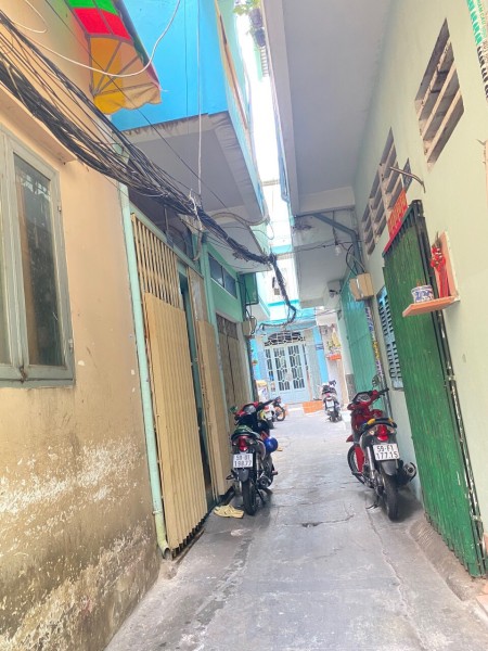 Bán nhà riêng chính chủ hẻm Trần Đình Xu giá rẻ