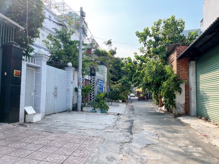Bán đất mặt tiền dường Đô Đốc Thủ, Phường Tân Quý, Quận Tân Phú, DT 182m2