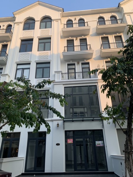 Đi đến slide 3