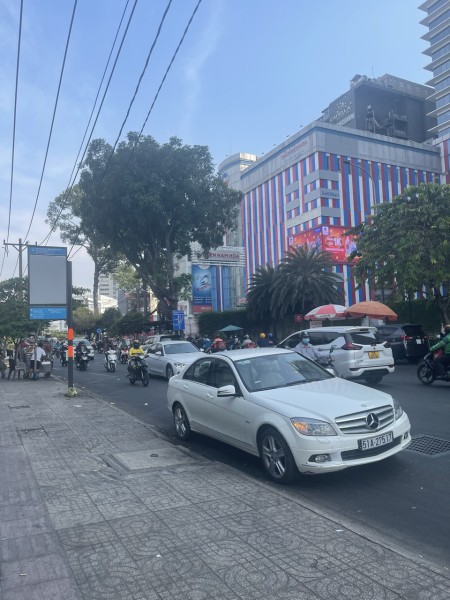 Đi đến slide 3