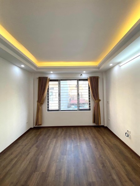 Bán nhà siêu hiếm Vạn Phúc - 10m ra đến đường - cách Aeon Hà Đông 5P