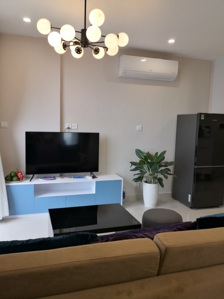 Cho thuê 2pn+ full nội thất chỉ 9 triệu tại Vinhomes Grand Park quận 9