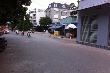 Bán gấp lô đất đường 18, P. Hiệp Bình Chánh, Thủ Đức, 2ty5, 90m2, sổ hồng riêng gần Giga Mall